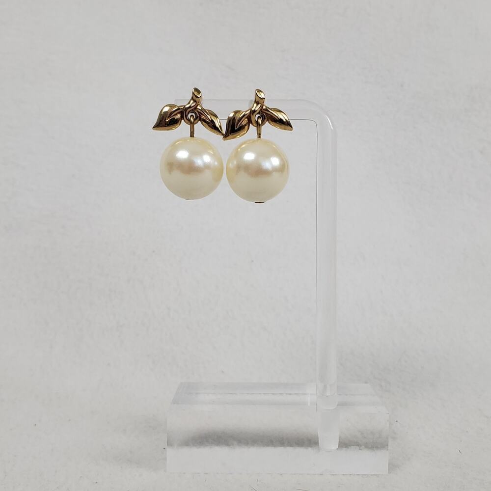 Vintage Avon Signed Gold-tone & Faux Pearl Post Earrings - Picture 1 of 5